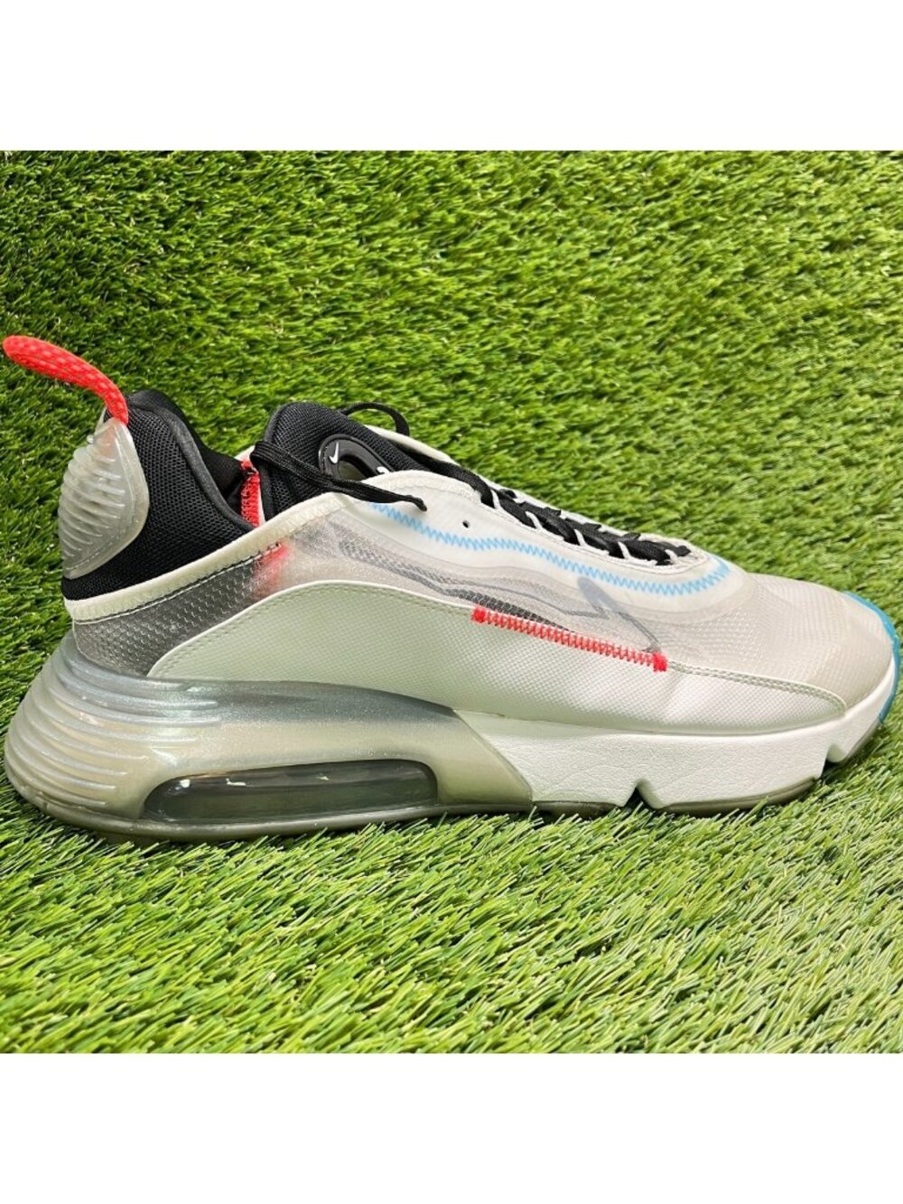 Nike Air Max 2090 Pure Platinum Mens Size 14 White Gray Running Shoes Sneakers